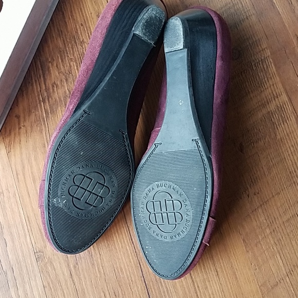 💕 Maroon Dana Buchman Alexandria Wedges - Picture 5 of 8